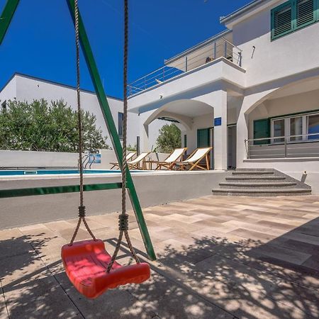 Sea Flower Beachfront Villa Sevid Luaran gambar