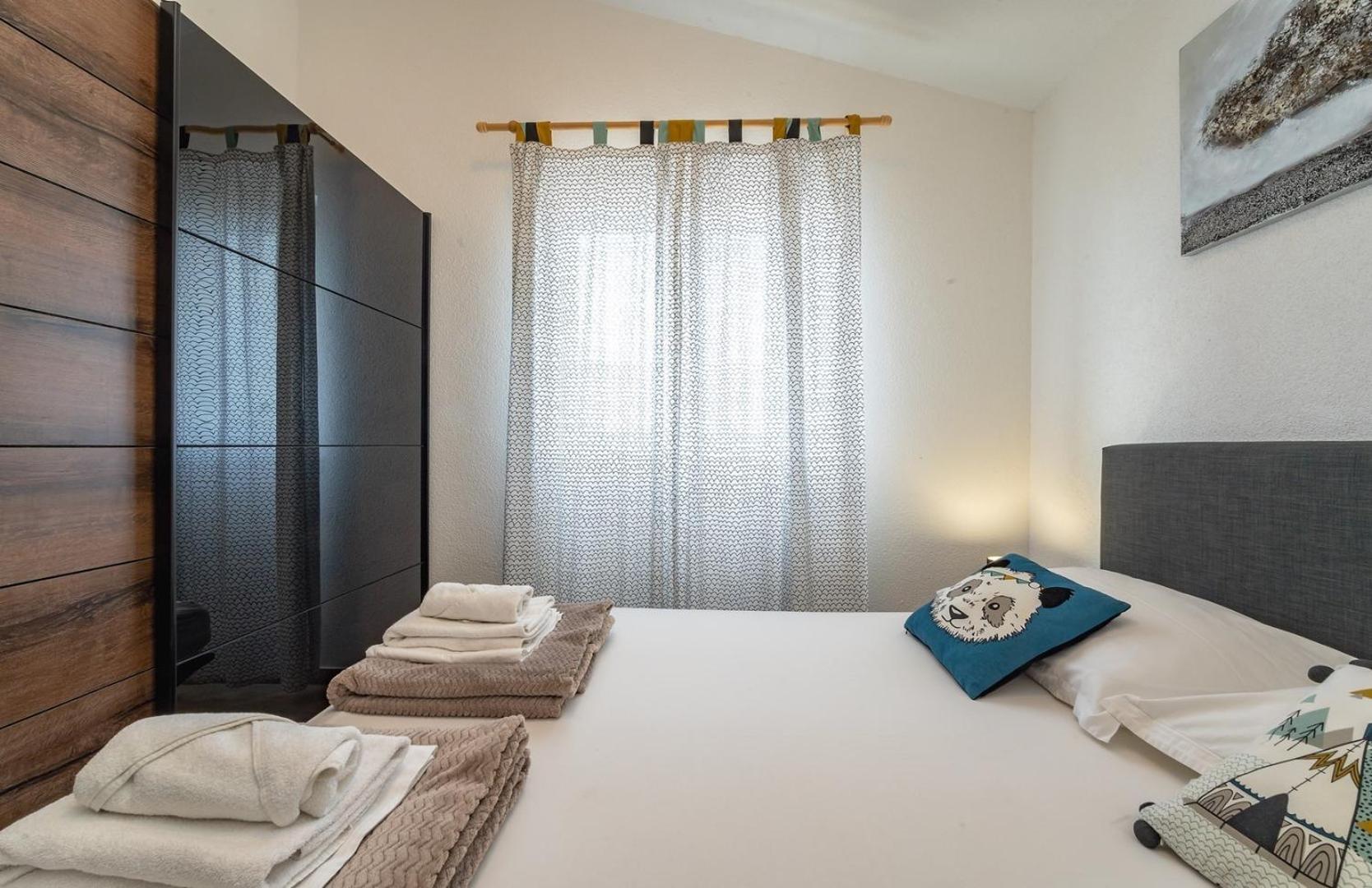 Sea Flower Beachfront Villa Sevid Luaran gambar