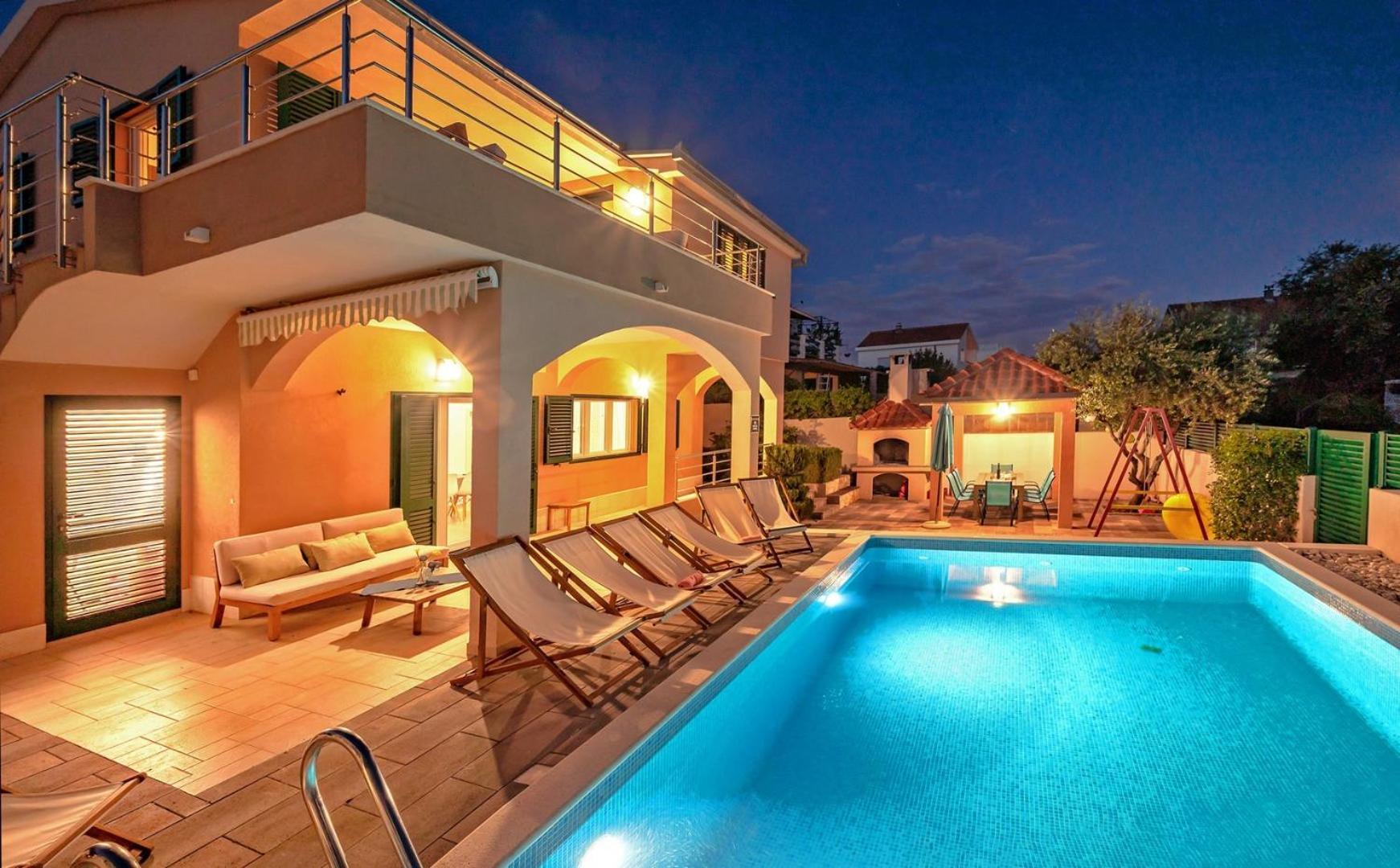 Sea Flower Beachfront Villa Sevid Luaran gambar