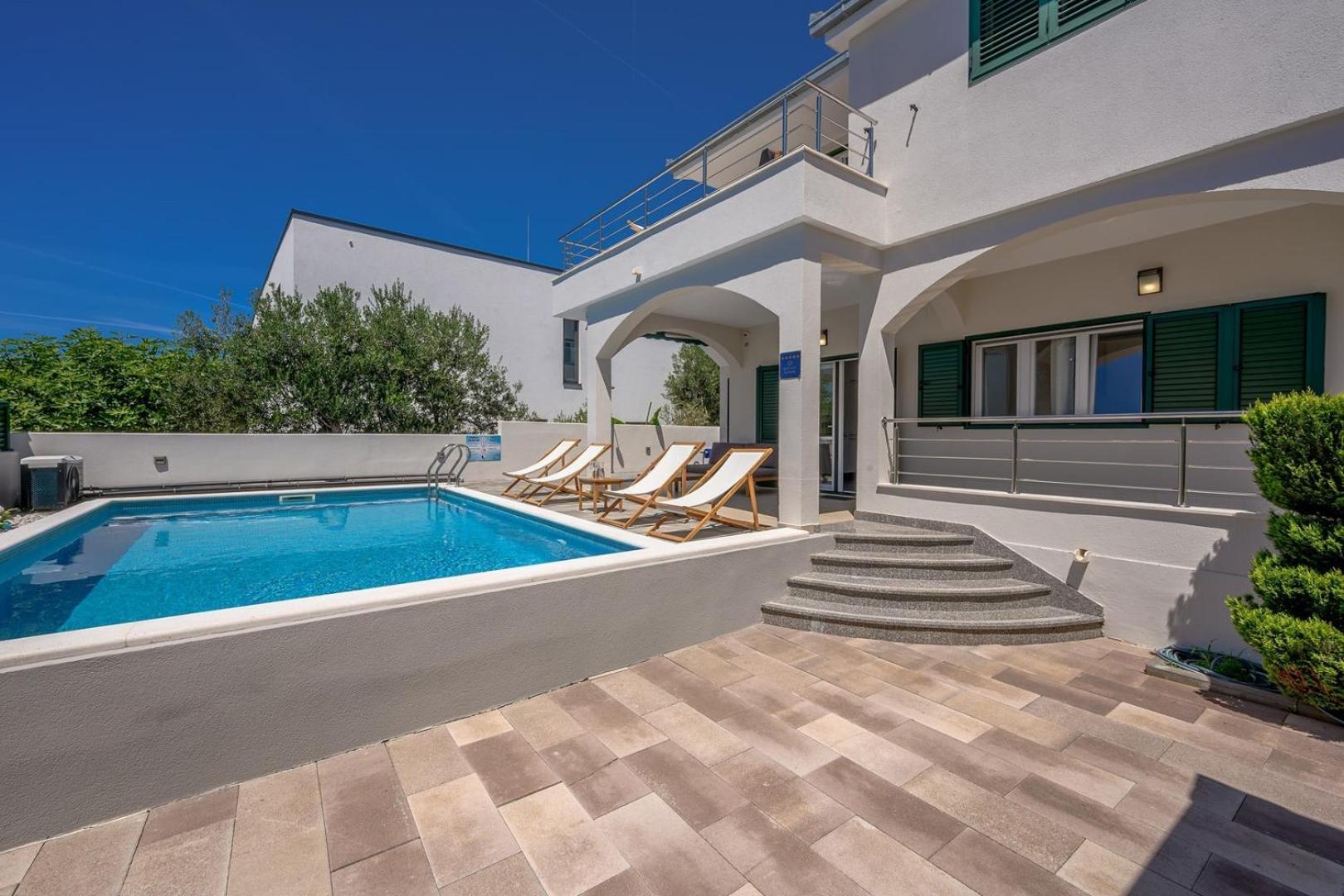 Sea Flower Beachfront Villa Sevid Luaran gambar